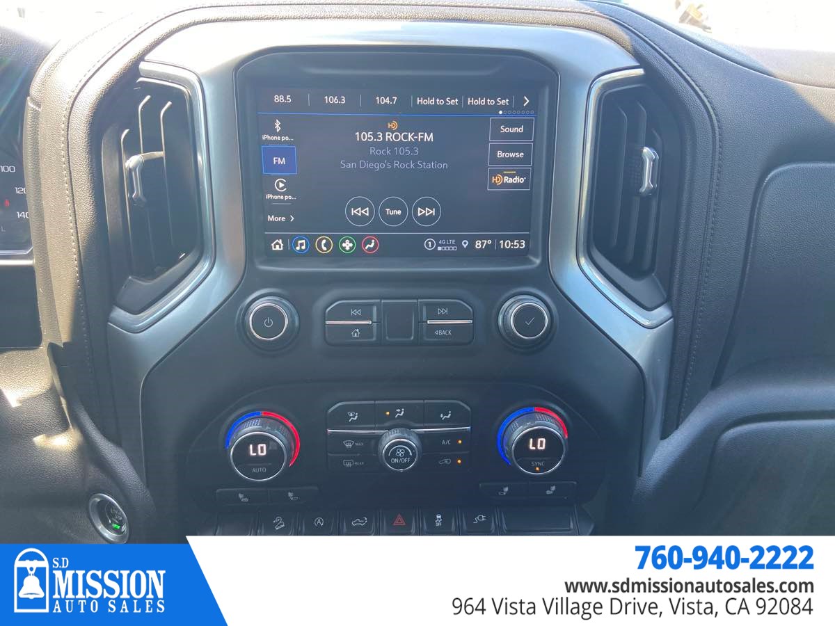 Chevrolet Silverado photo 19