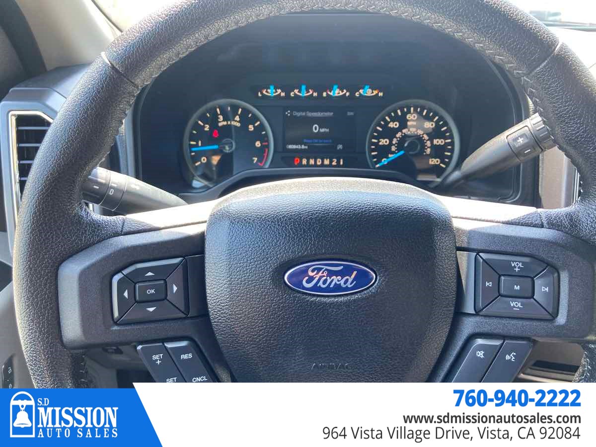 2016 Ford F-150 XLT photo 18