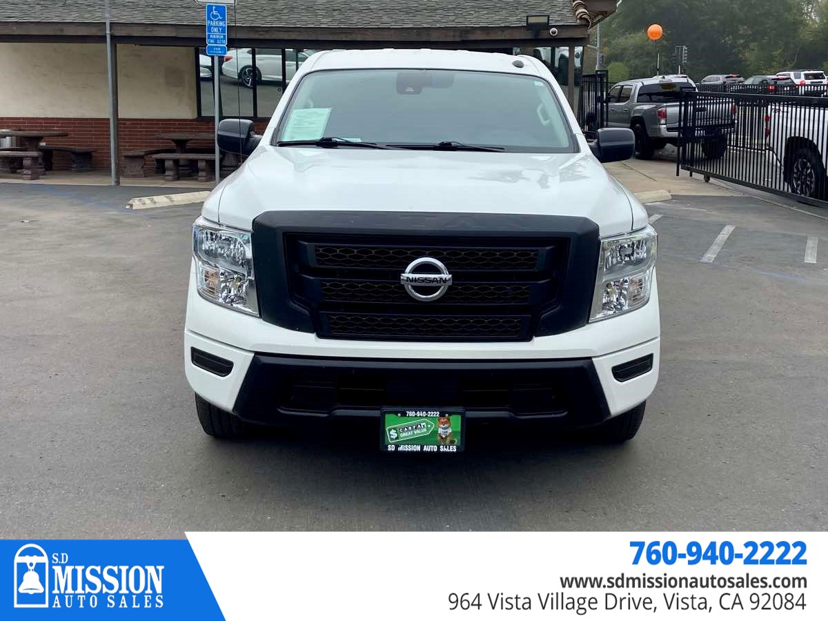 2021 Nissan Titan S photo 2