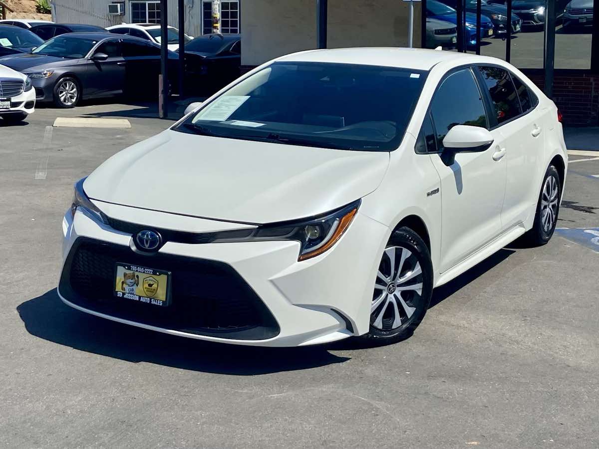 2020 Toyota Corolla Hybrid LE photo 4