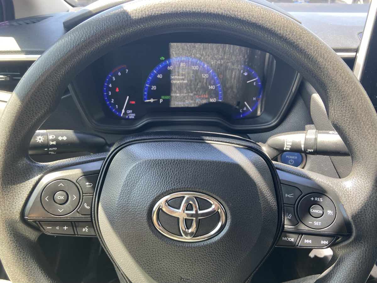 2020 Toyota Corolla Hybrid LE photo 16