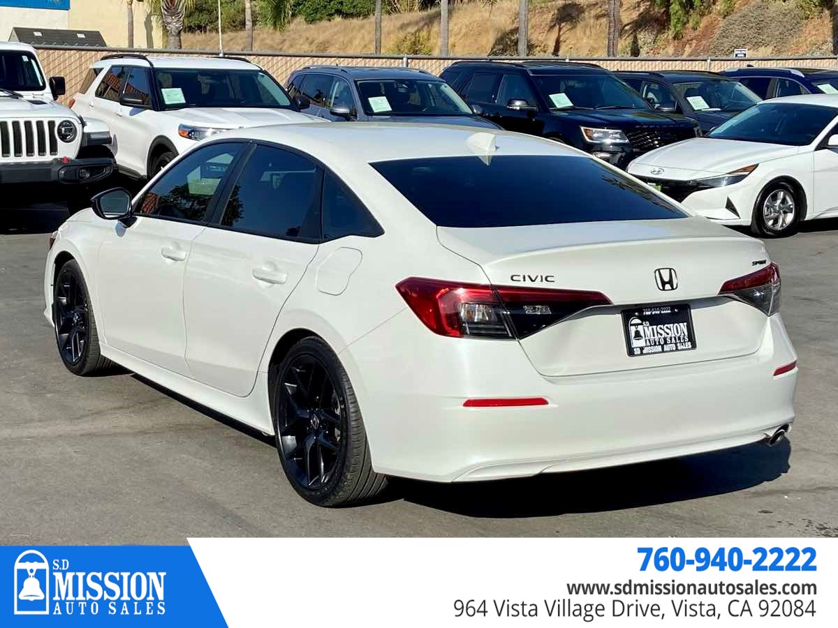 2023 Honda Civic Sport photo 5