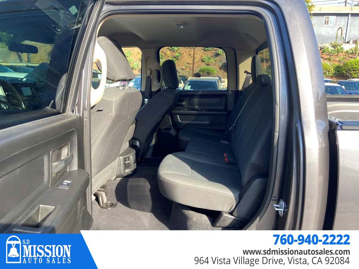 2020 Ram 2500 Tradesman photo 16