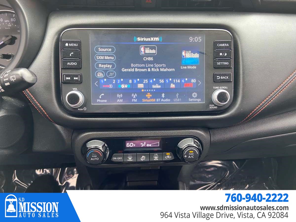 2022 Nissan Kicks SR photo 17