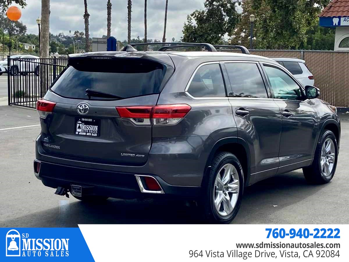2018 Toyota Highlander Limited - Photo 7