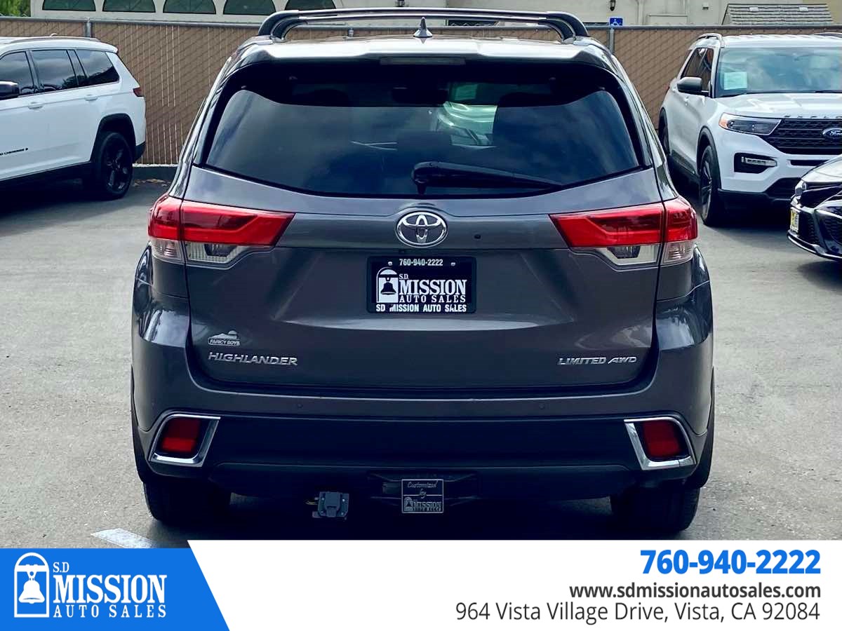 2018 Toyota Highlander Limited - Photo 6
