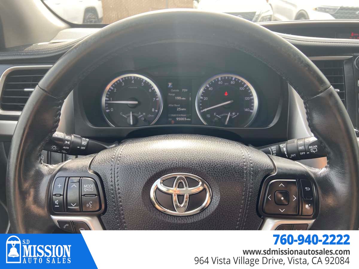 2018 Toyota Highlander Limited - Photo 17