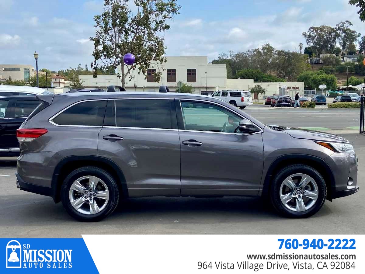 2018 Toyota Highlander Limited - Photo 8