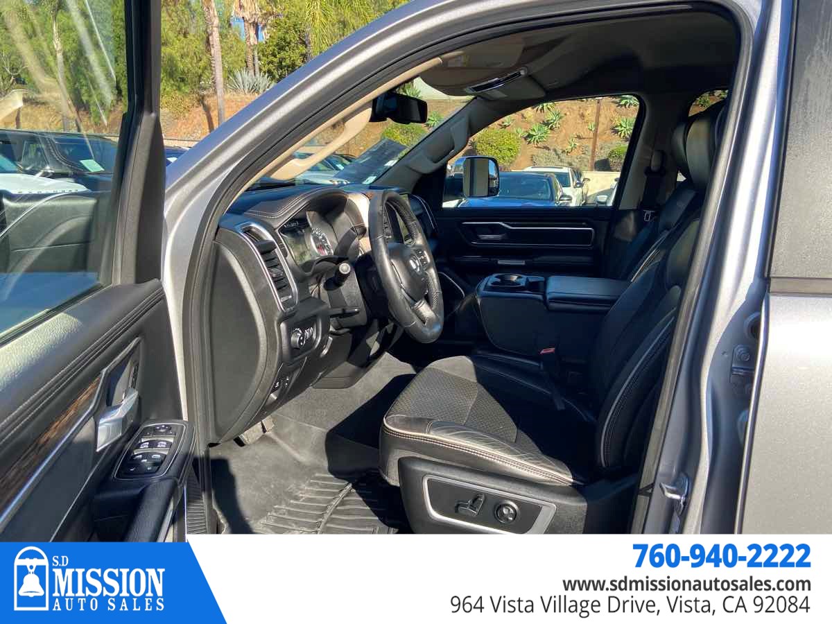 2019 Ram 1500 Laramie photo 10