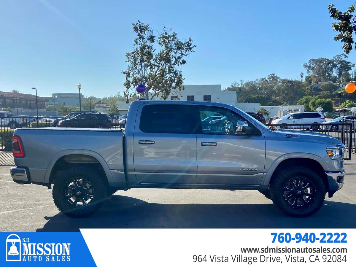 2019 Ram 1500 Laramie photo 8