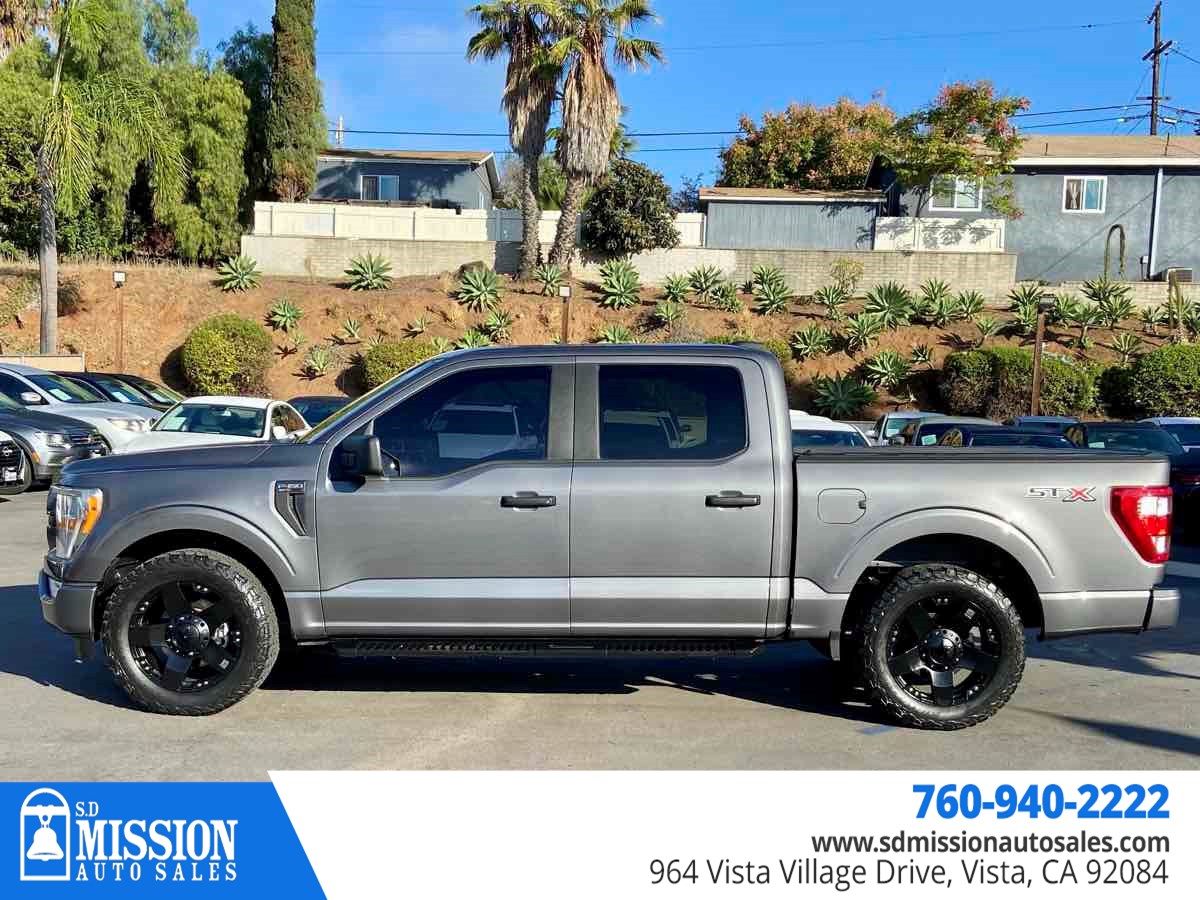 2022 Ford F-150 XL photo 4
