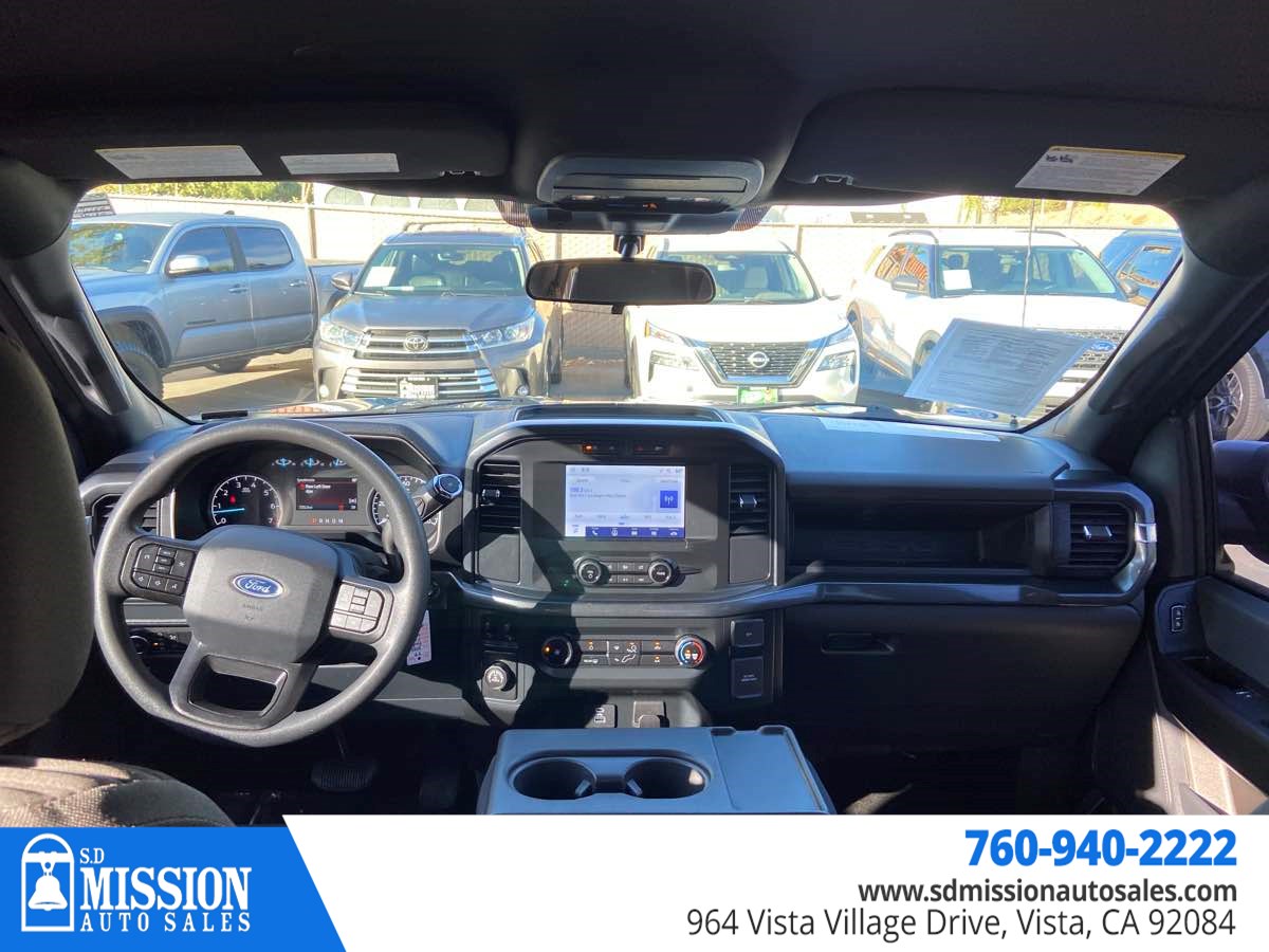 2022 Ford F-150 XL photo 13