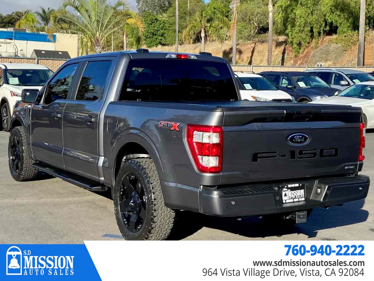 2022 Ford F-150 XL photo 5