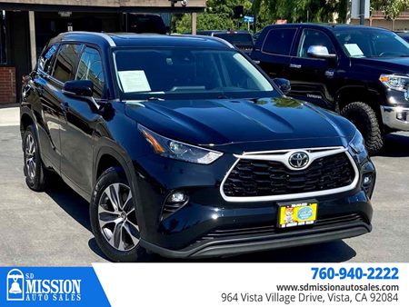 2022 Toyota Highlander XLE