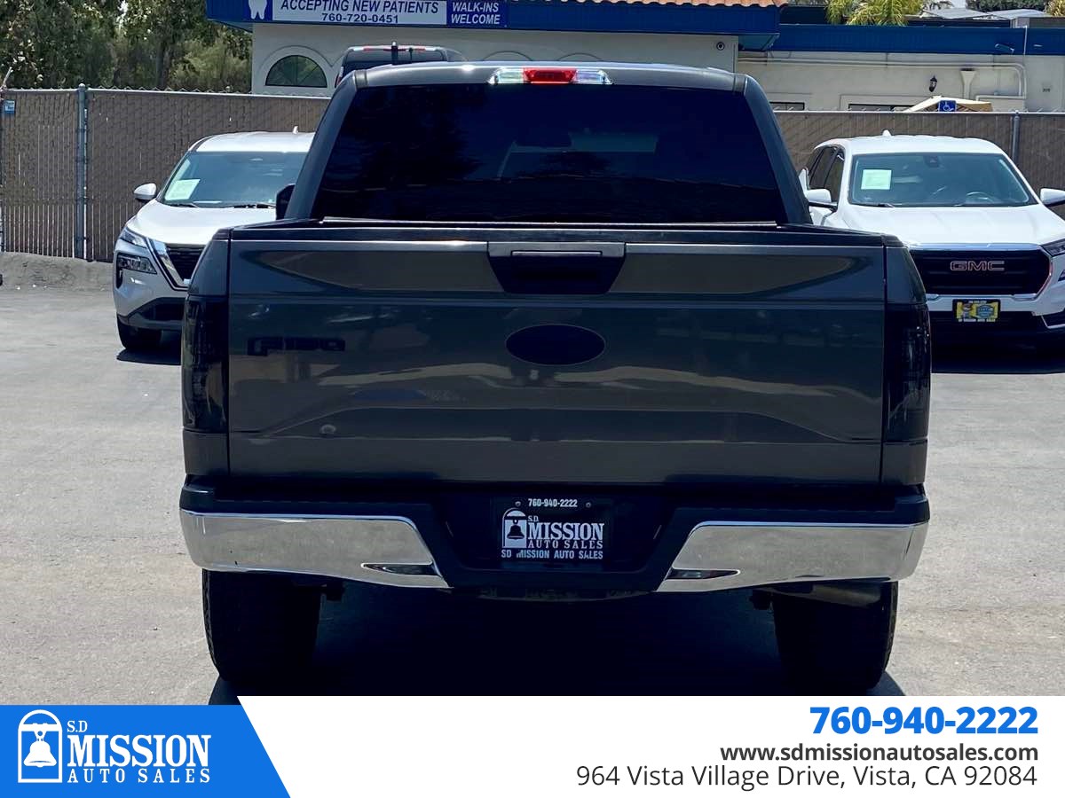 Ford F-150 photo 6