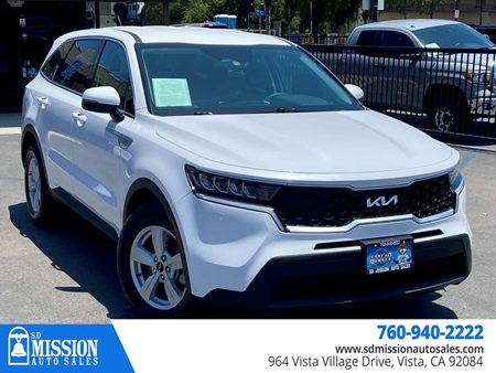 2023 Kia Sorento LX