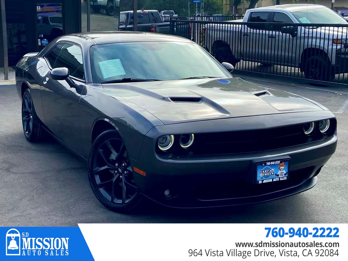 2021 Dodge Challenger SXT