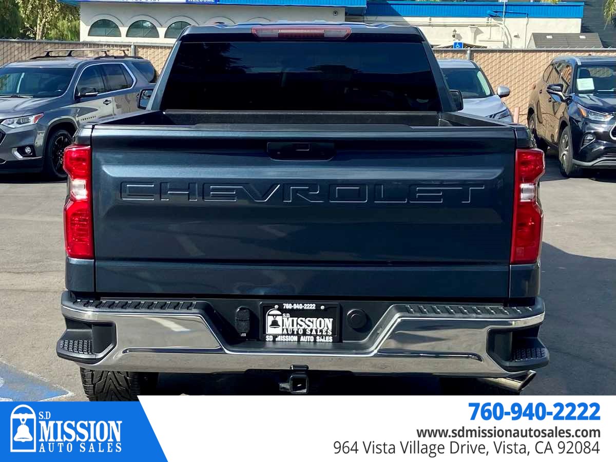 Chevrolet Silverado photo 6
