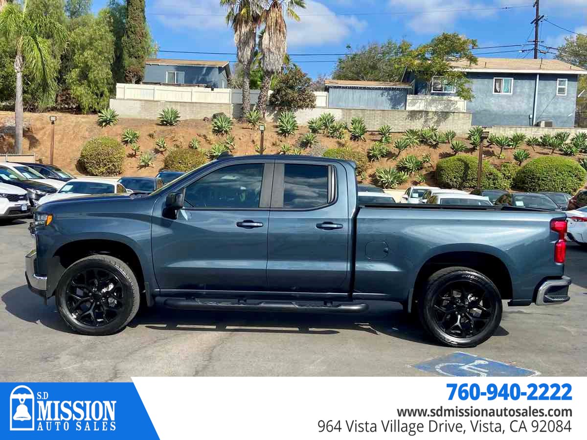 Chevrolet Silverado photo 4