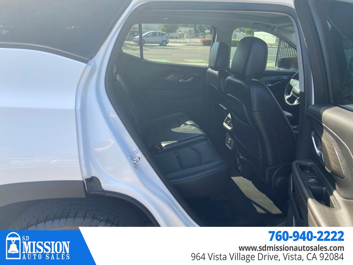 GMC Terrain photo 13