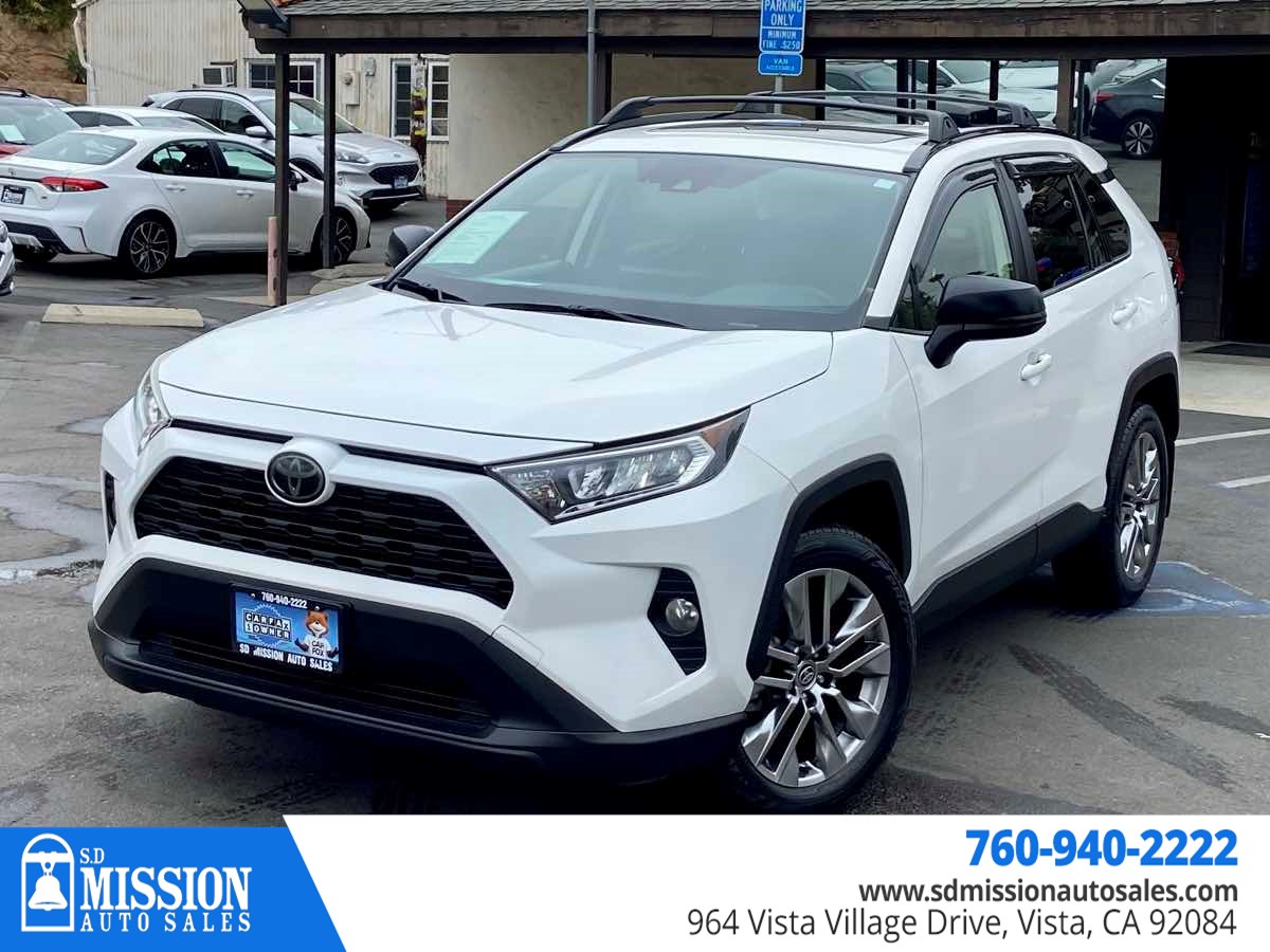 Toyota RAV4 photo 3