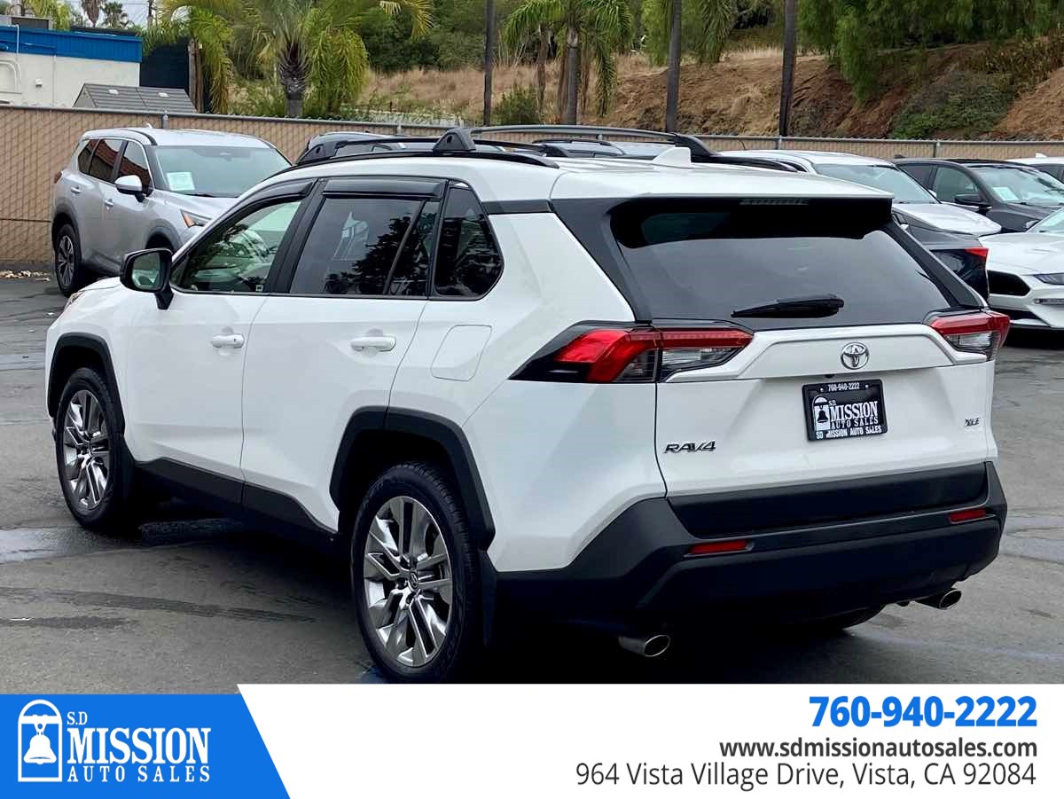 Toyota RAV4 photo 5