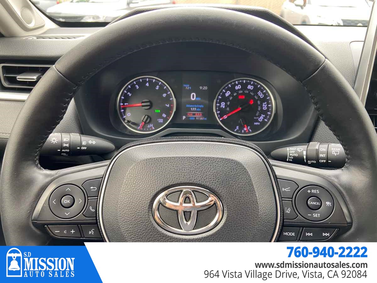 Toyota RAV4 photo 15