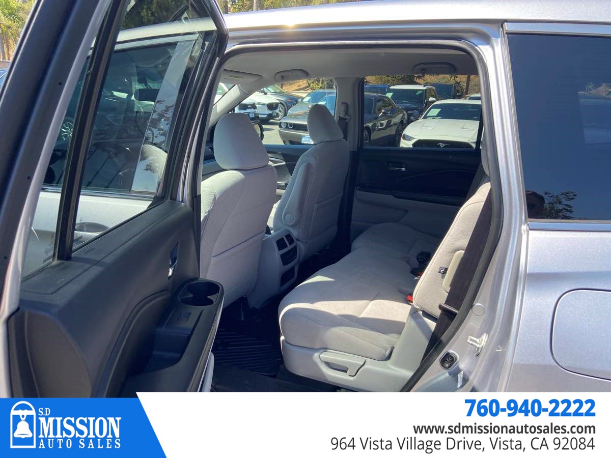 Honda Pilot photo 14