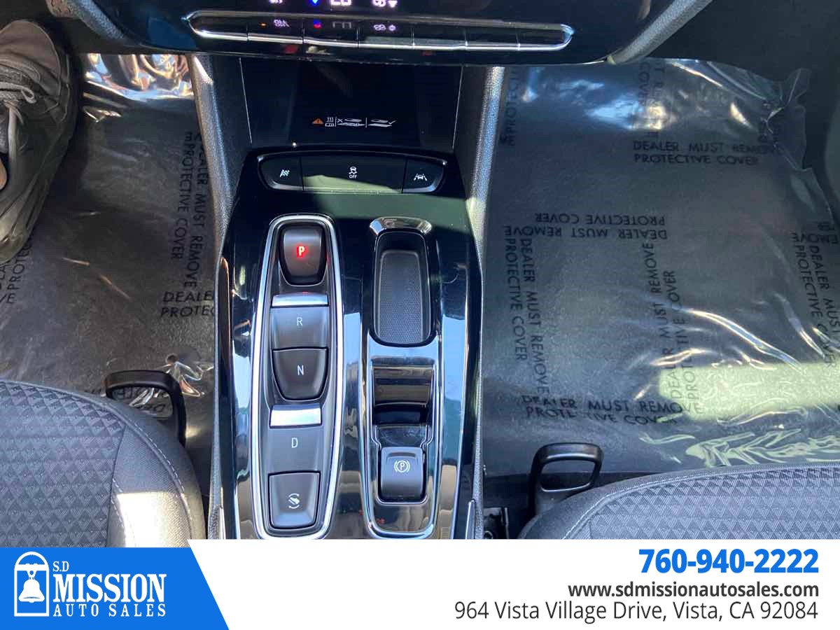 Chevrolet Bolt EUV photo 17