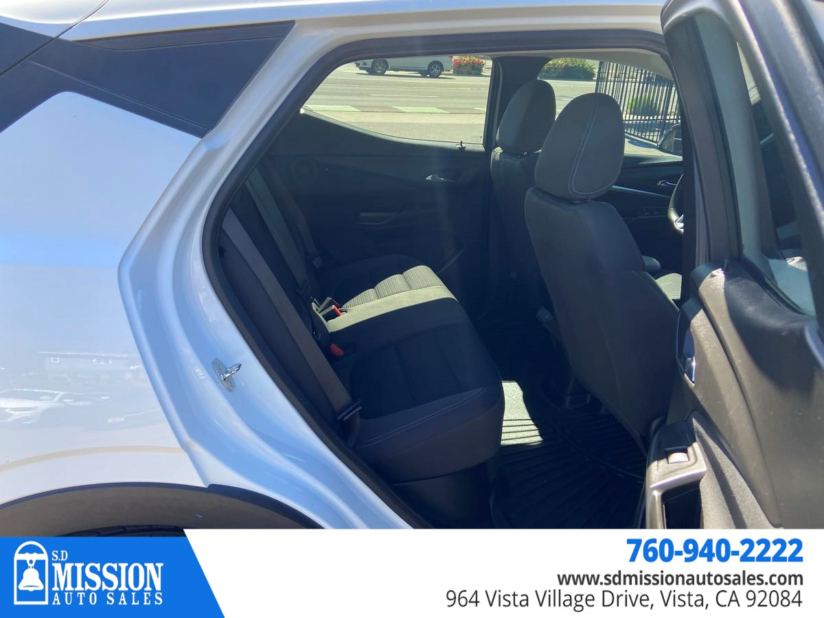 Chevrolet Bolt EUV photo 13
