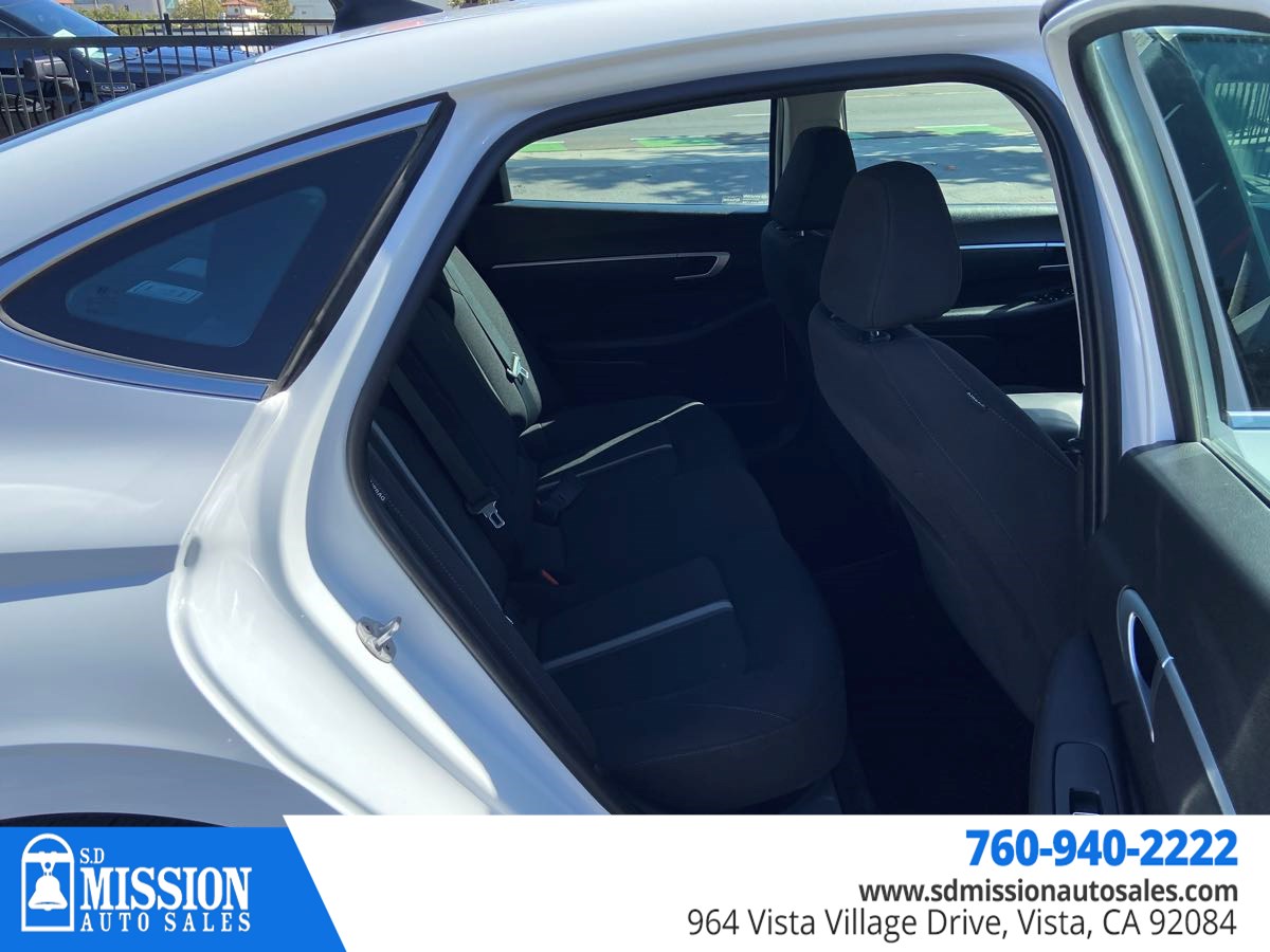 Hyundai Sonata photo 13