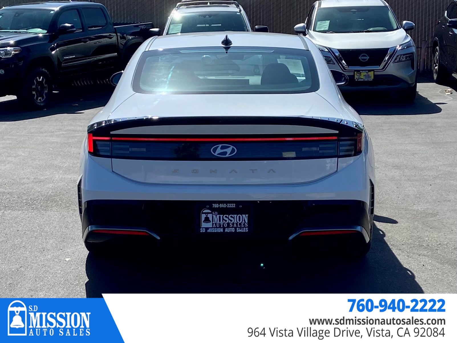 Hyundai Sonata photo 6