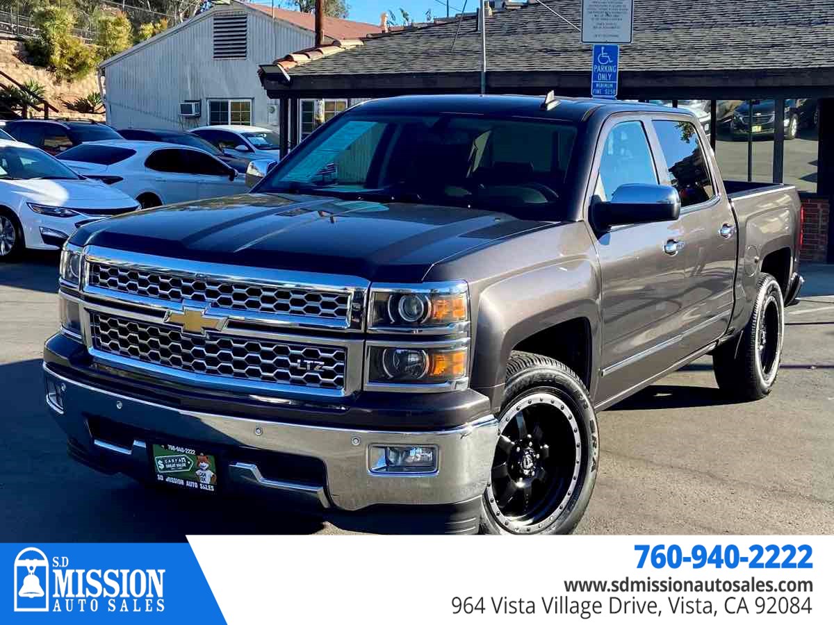 Chevrolet Silverado photo 3