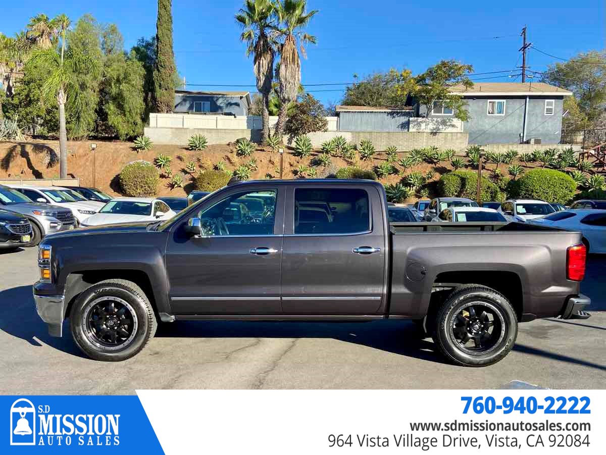 Chevrolet Silverado photo 4