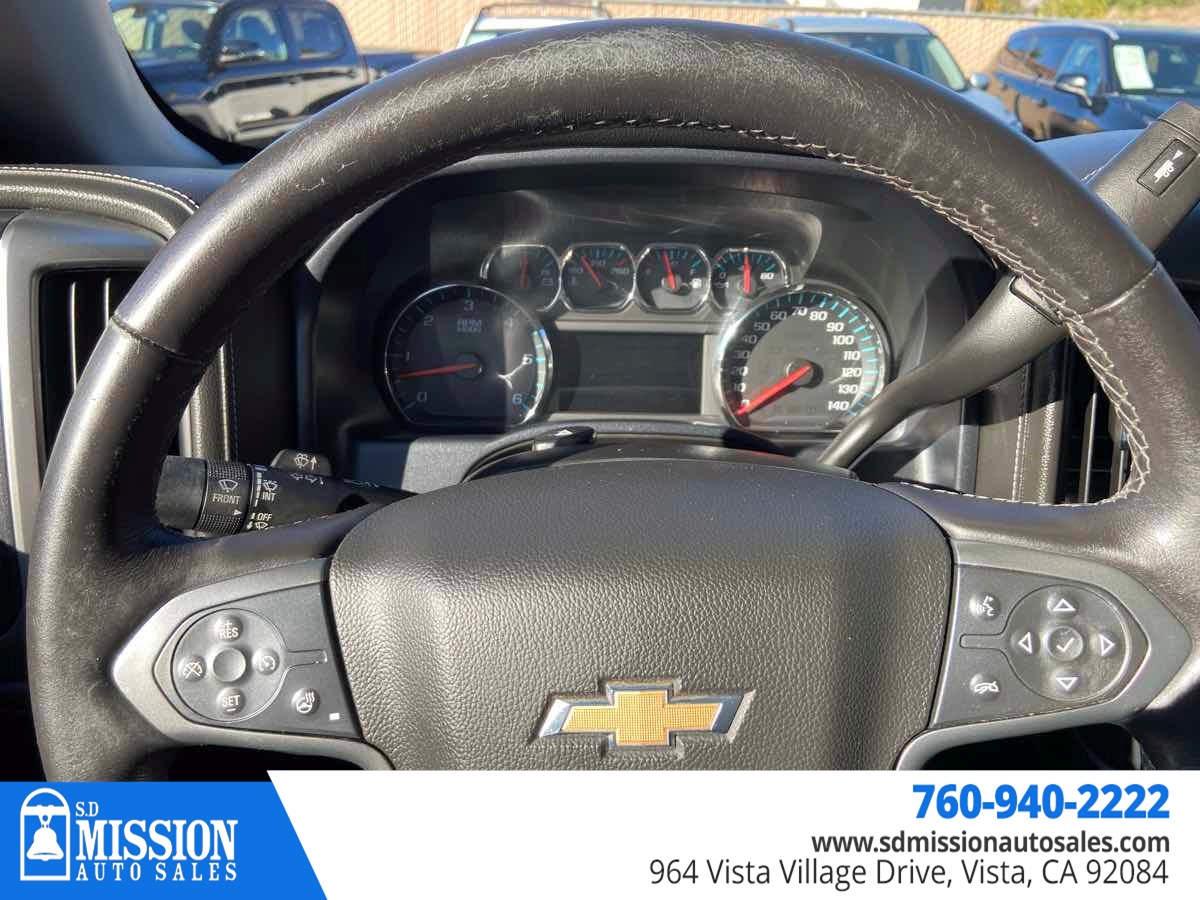 Chevrolet Silverado photo 15