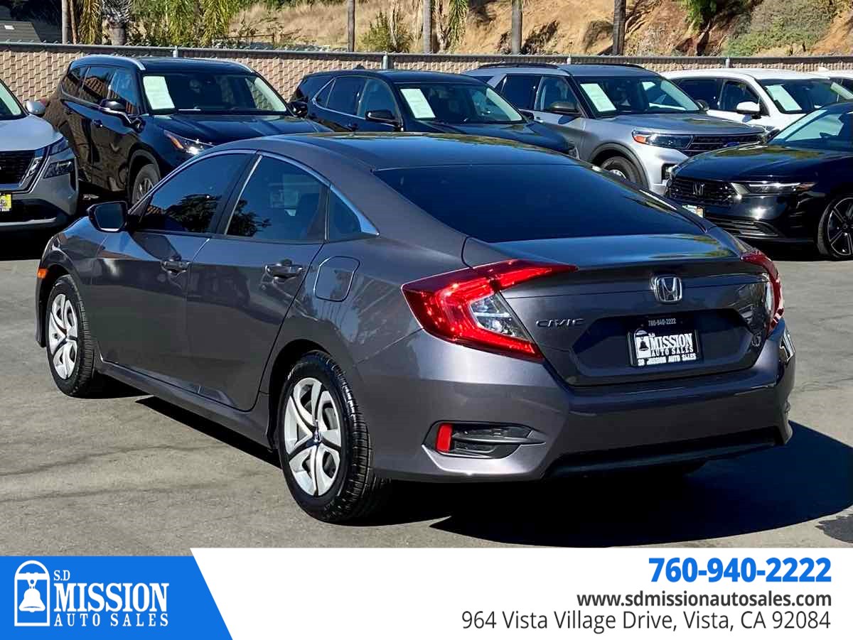 Honda Civic photo 5