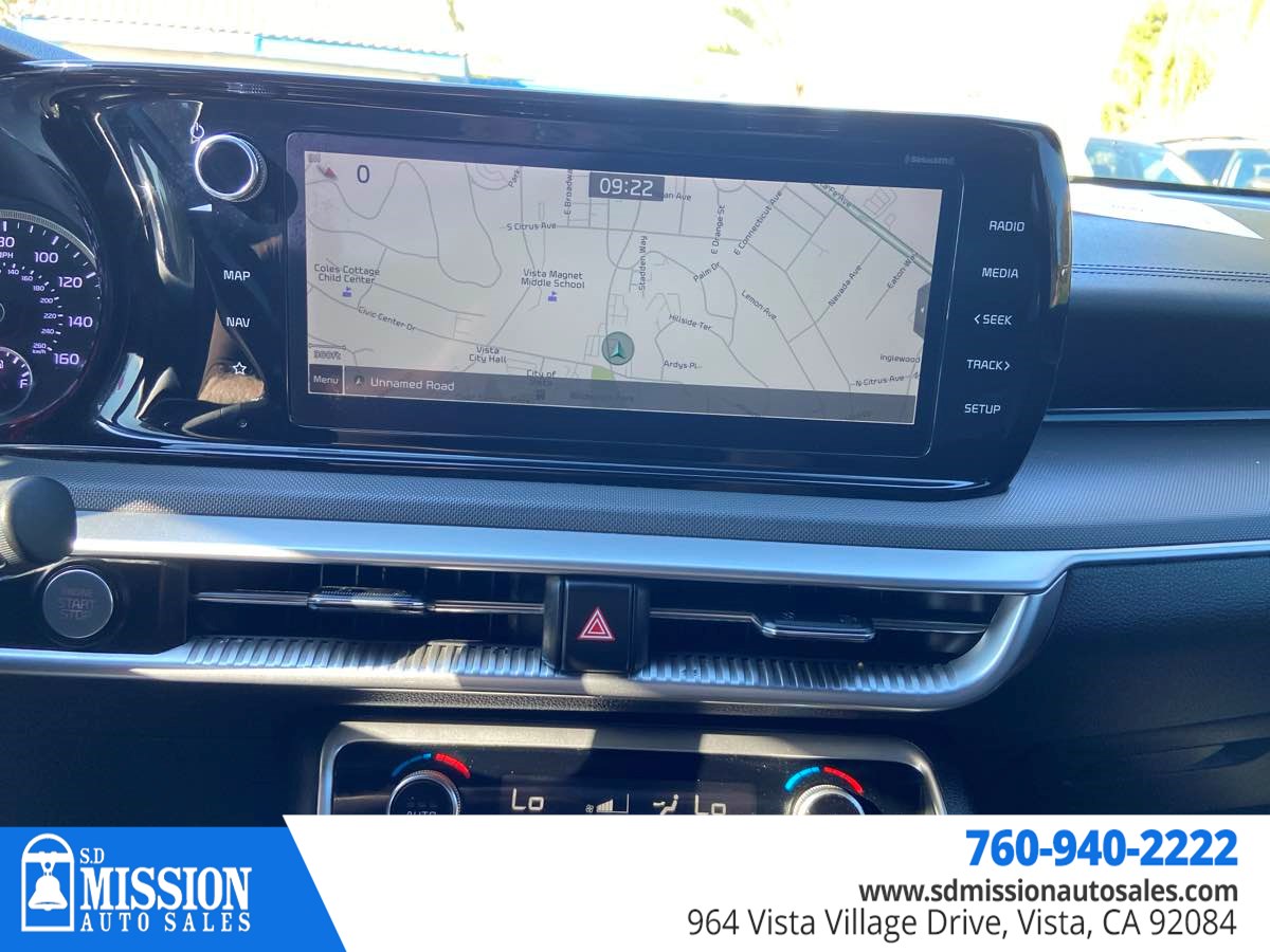 Kia K5 photo 16