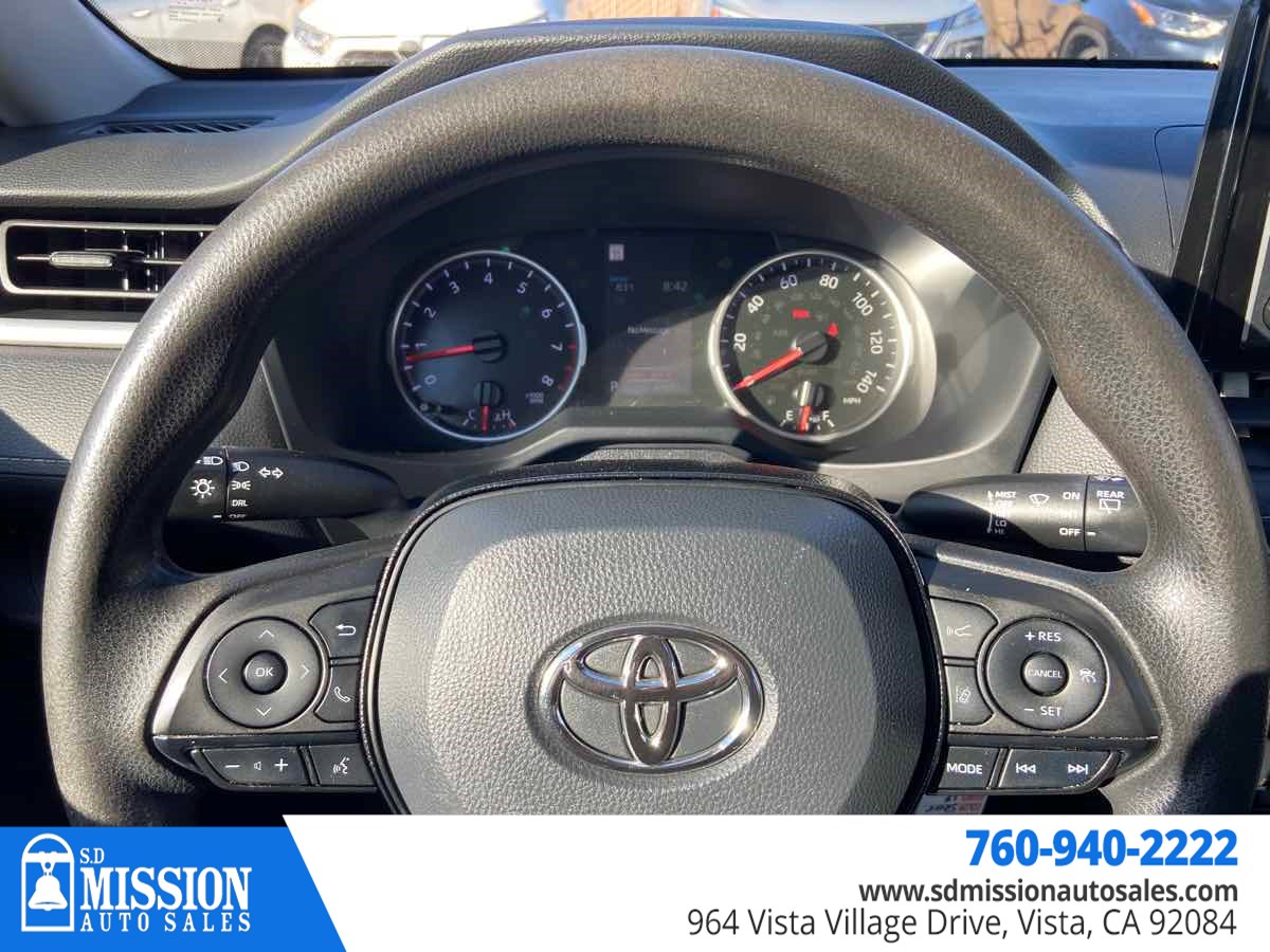Toyota RAV4 photo 15