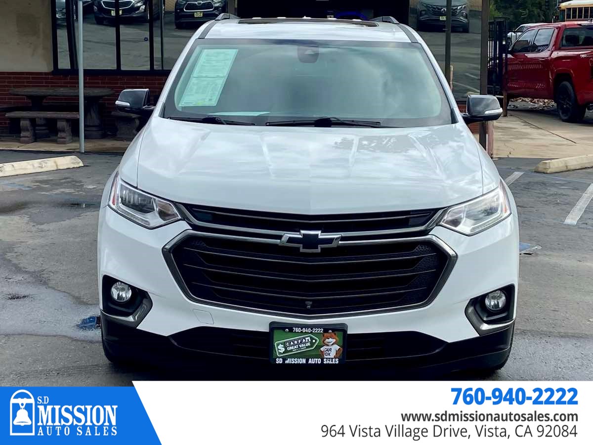 Photo 2 of this Chevrolet Traverse