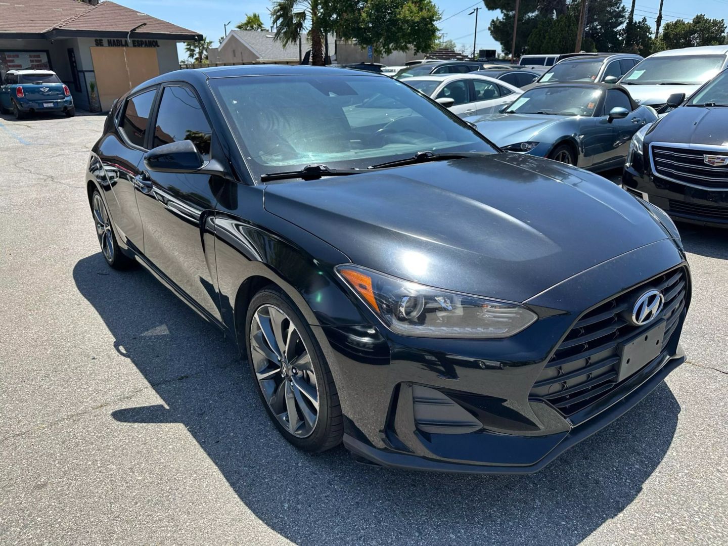 2019 Hyundai Veloster Premium - Photo 3