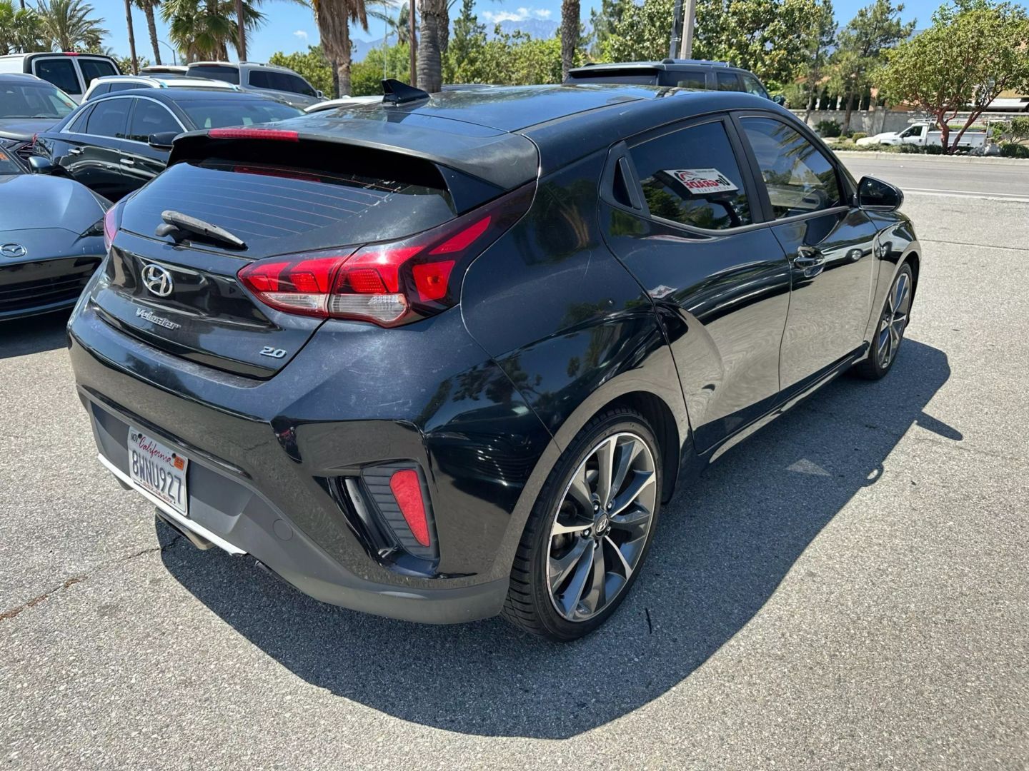 2019 Hyundai Veloster Premium - Photo 4