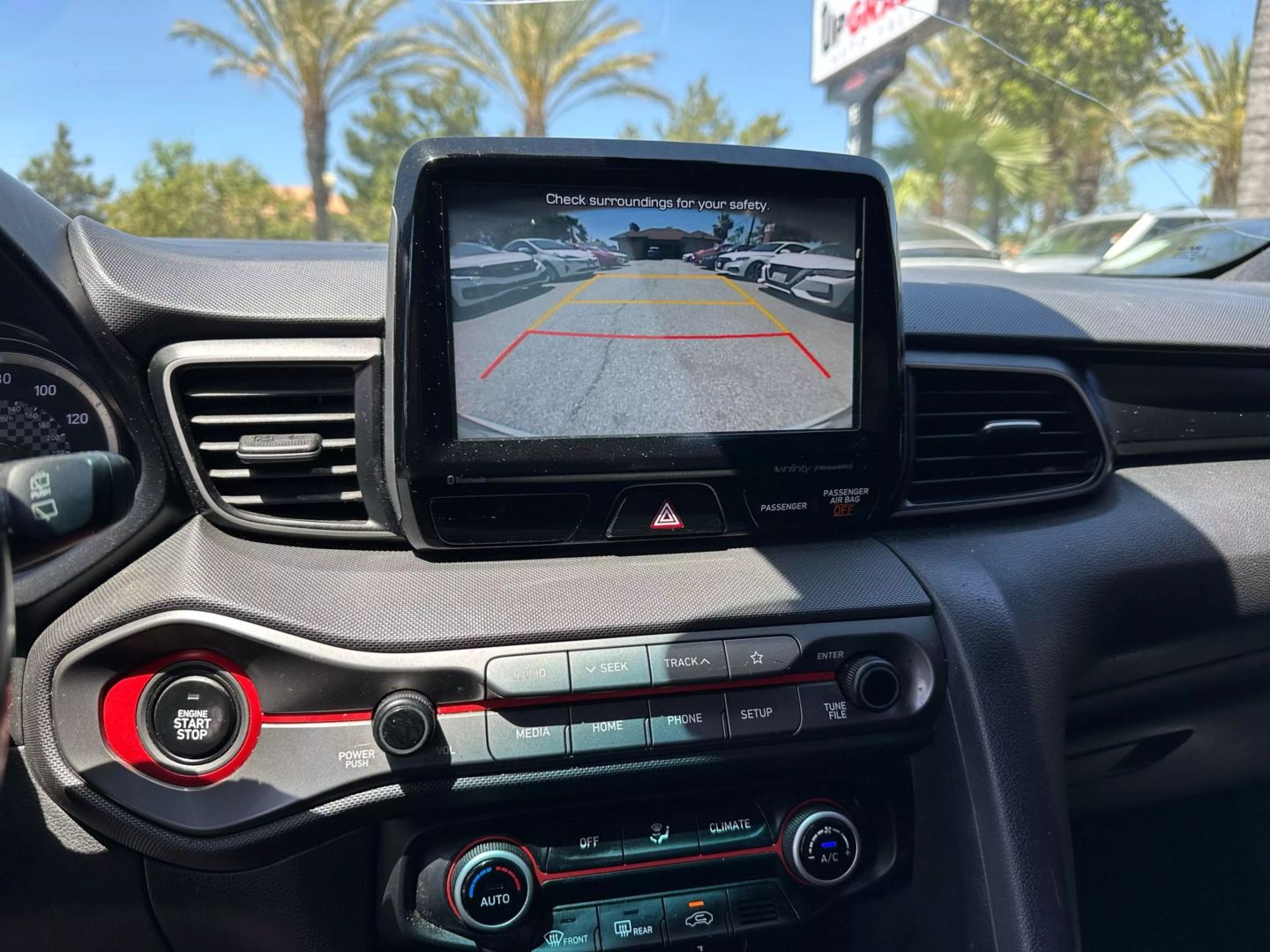 2019 Hyundai Veloster Premium - Photo 14