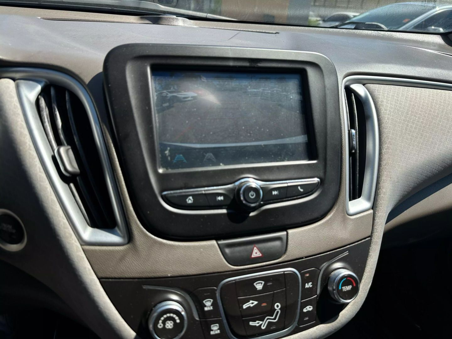 2018 Chevrolet Malibu 1LS - Photo 14