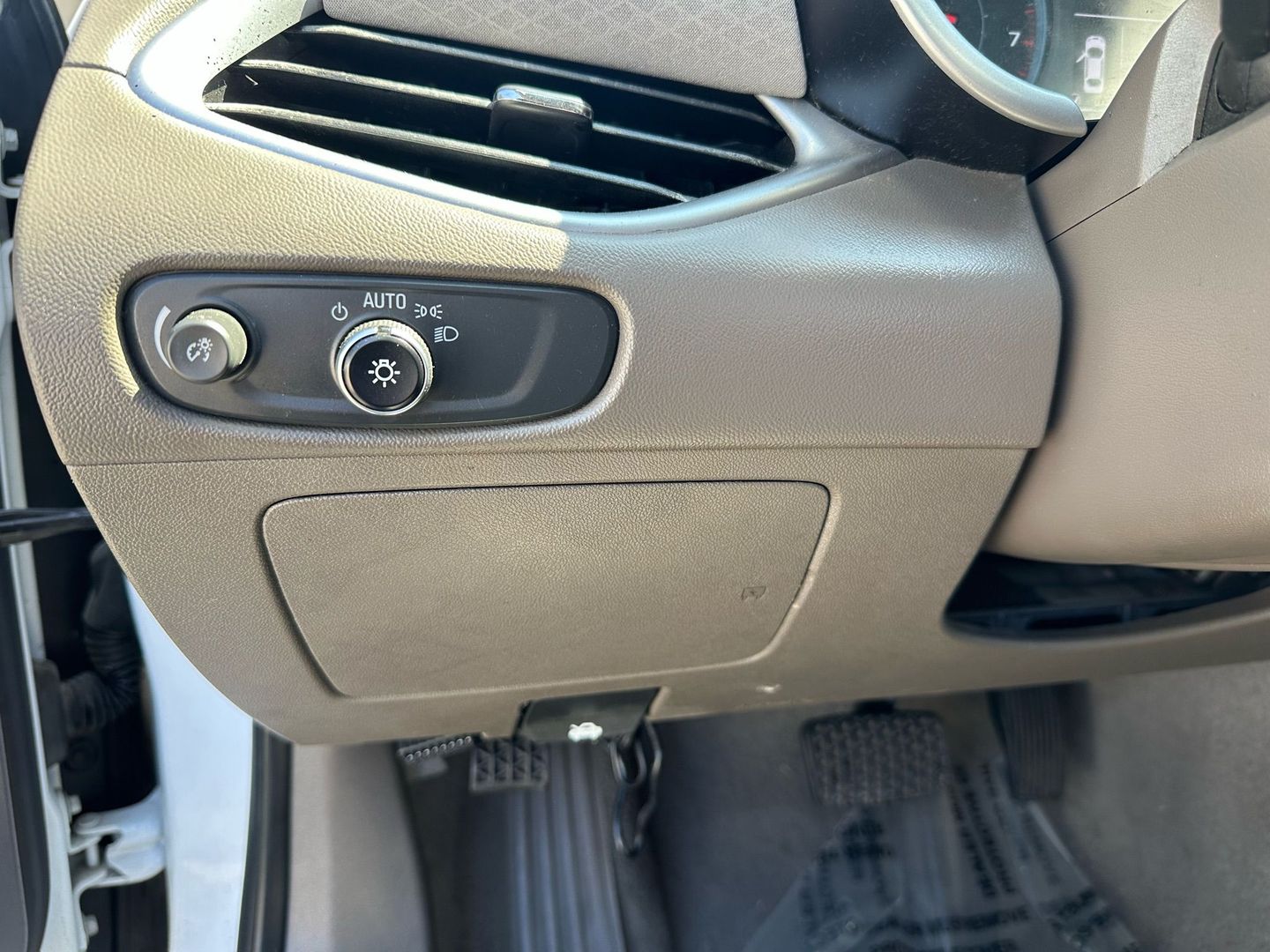 2018 Chevrolet Malibu 1LS - Photo 16