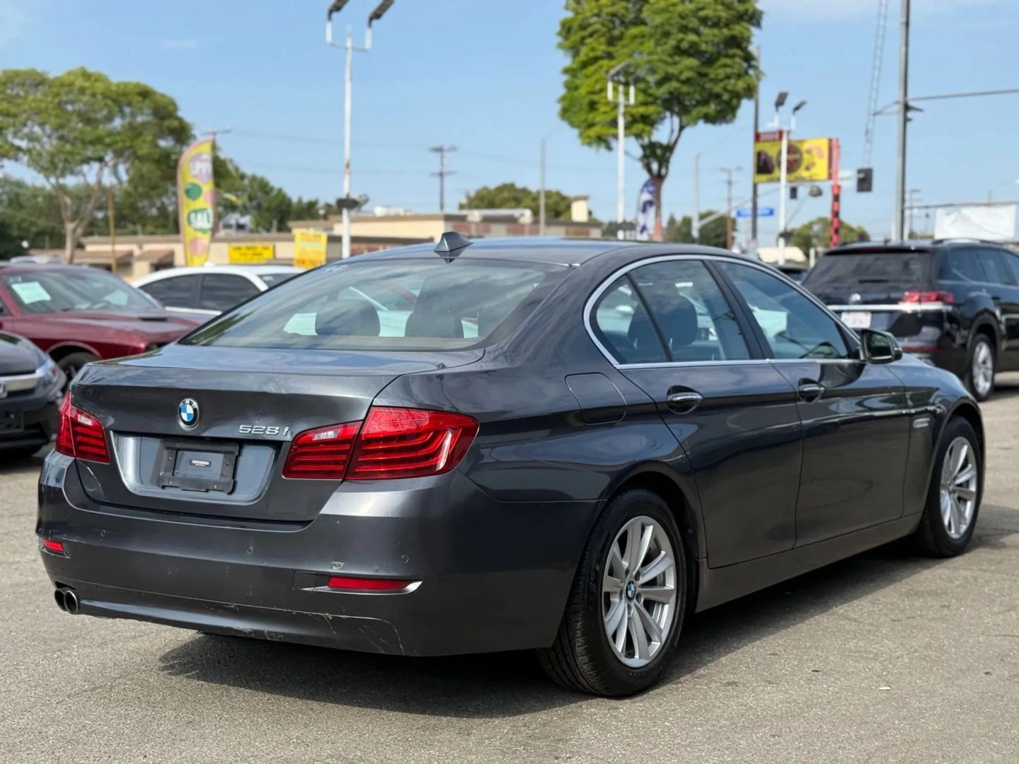 2015 BMW 5 Series 528i - Photo 5