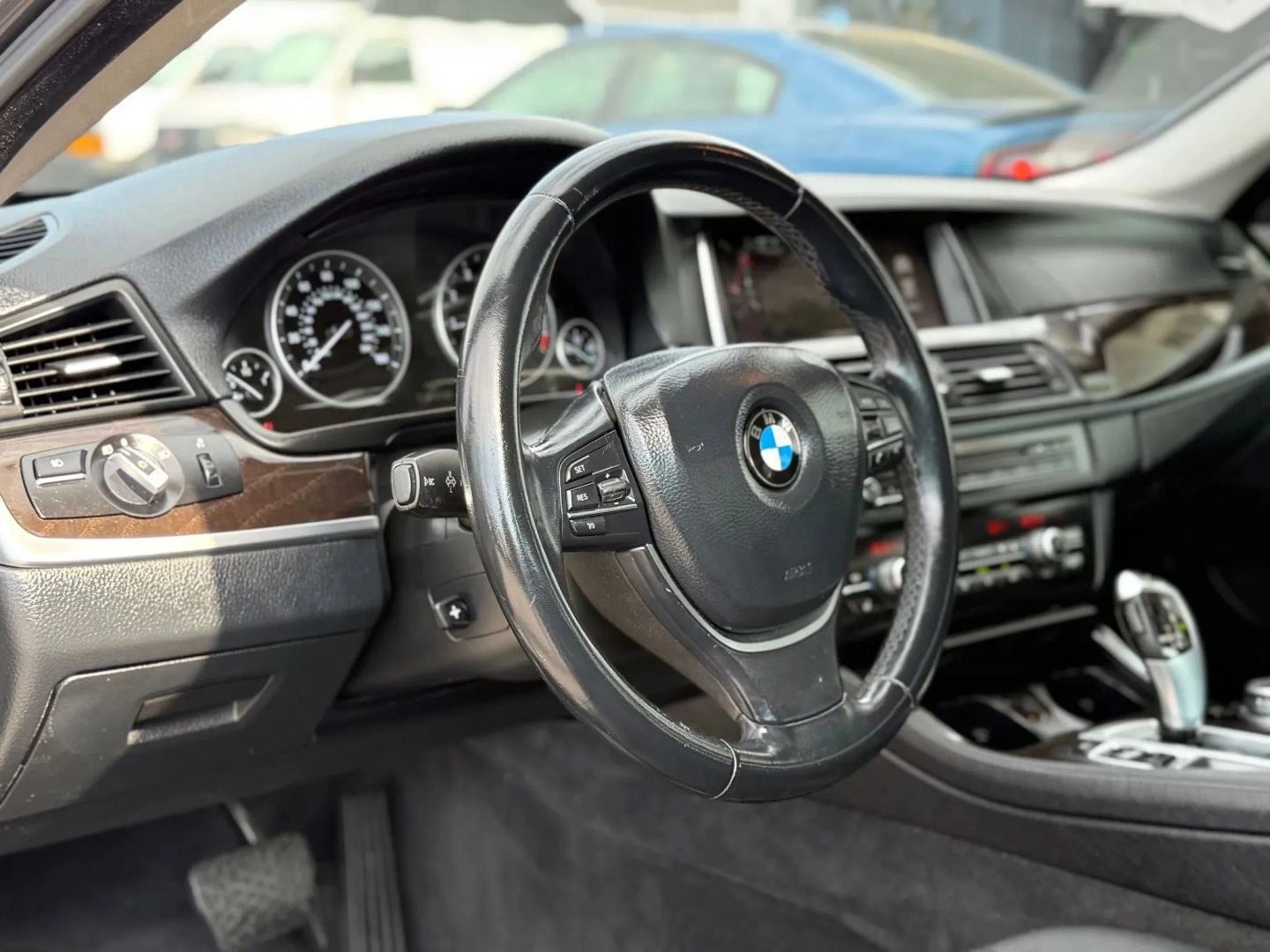 2015 BMW 5 Series 528i - Photo 7