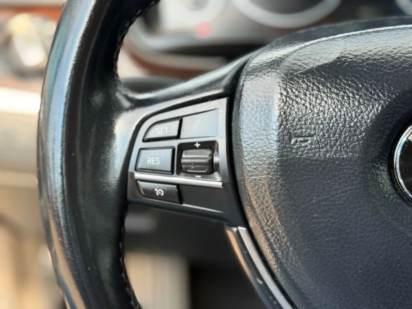 2015 BMW 5 Series 528i - Photo 13