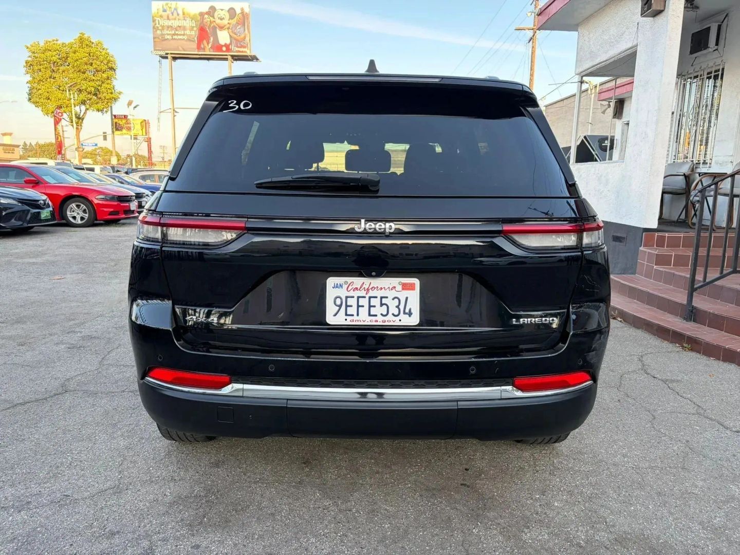 2023 Jeep Grand Cherokee Laredo - Photo 5