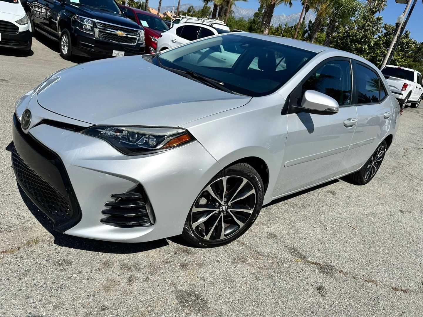 2017 Toyota Corolla SE AT's photo
