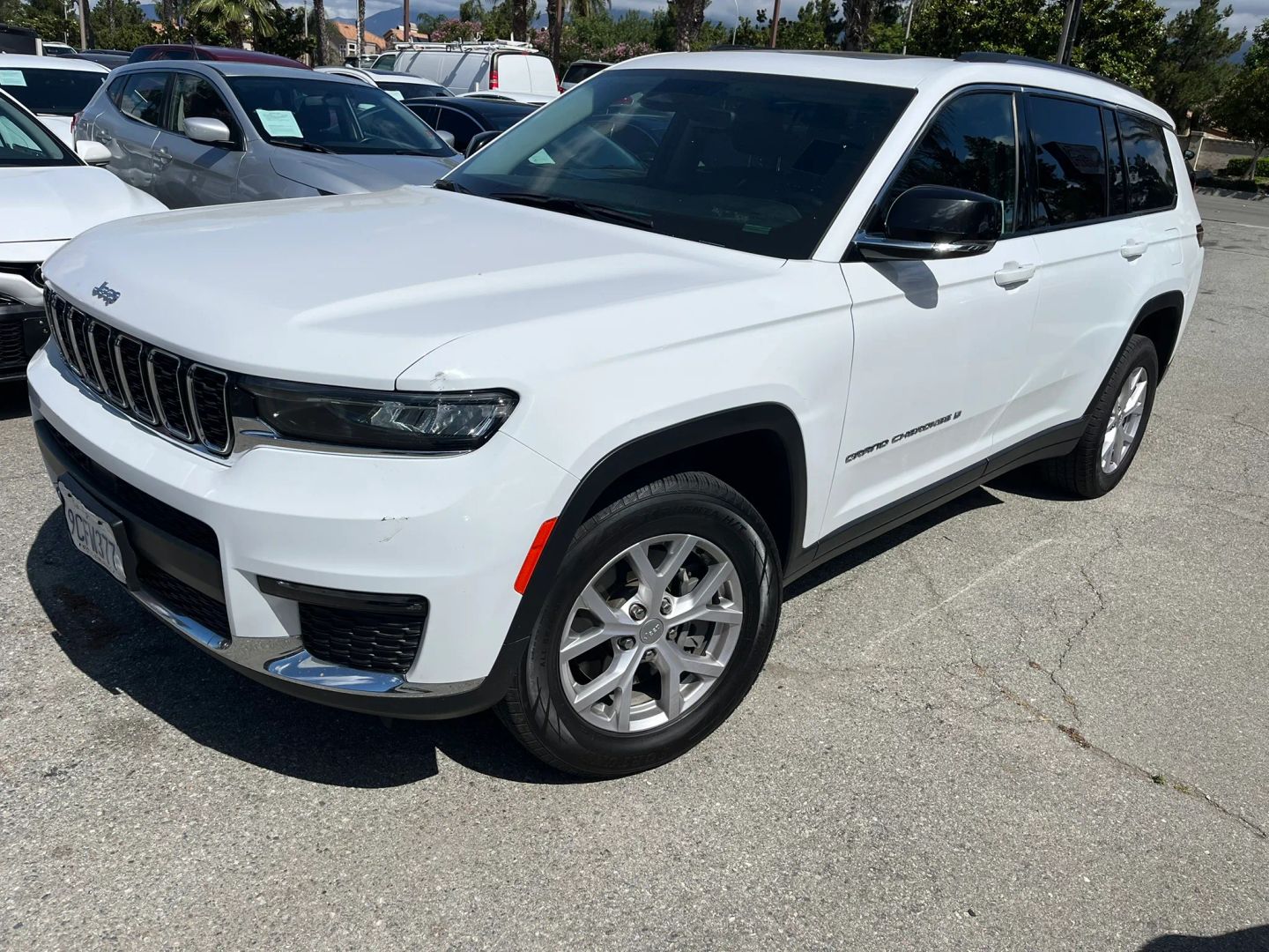 2022 Jeep Grand Cherokee L Limited 4x4's photo